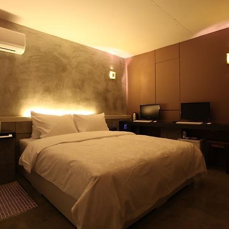 Lusso Hotel Seoel Kamer foto